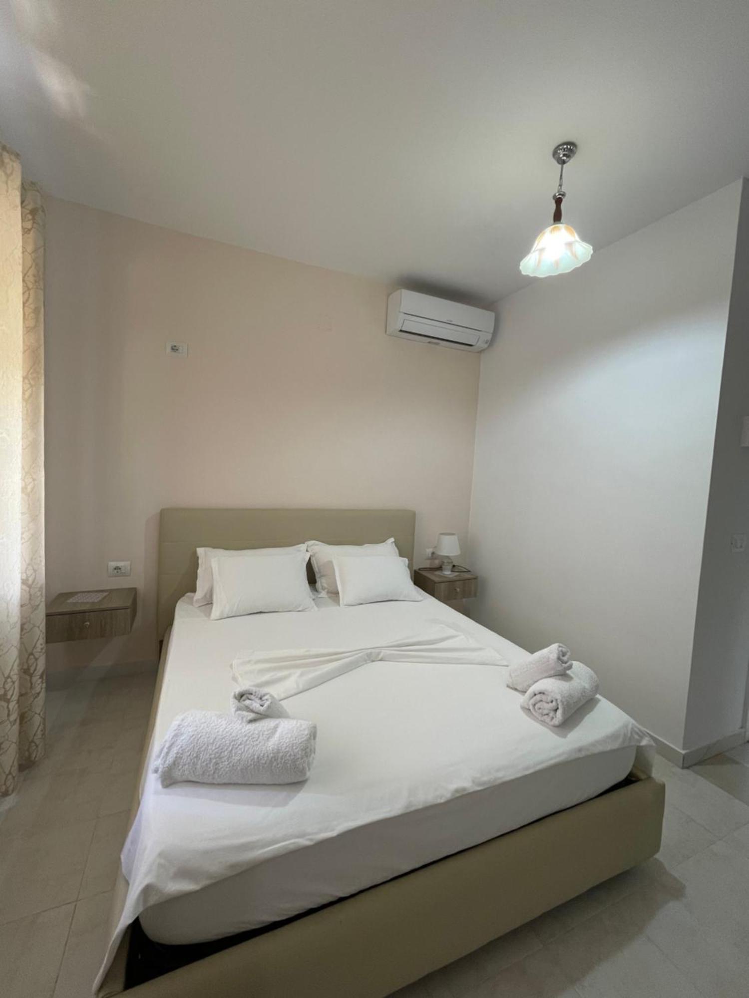 Eljos House Permet Hotel Exterior photo